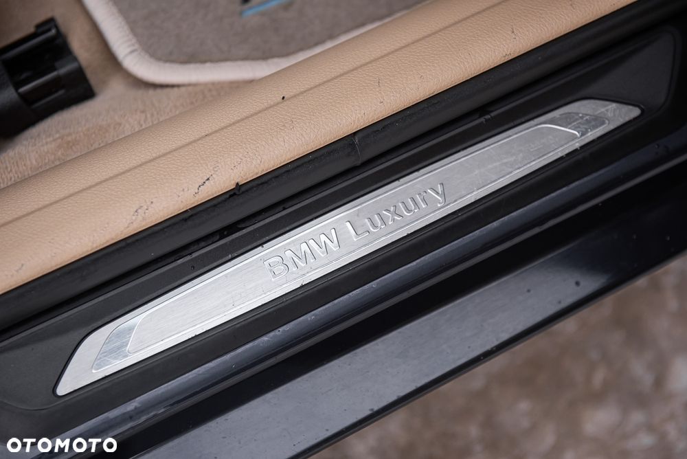 BMW Seria 3 320d Luxury Line - 30