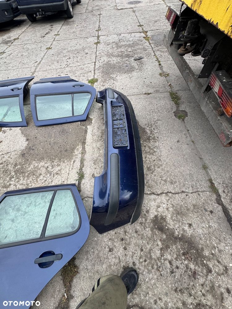 Volkswagen golf 4 LB5N  błotnik prawy lewy przód drzwi przednie prawe lewe tylnie tył prawe lewe klapa bagażnika lampa tył prawa lewa lampa przód prawa lewa - 7