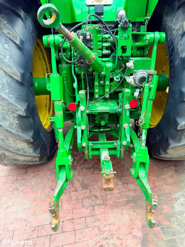 John Deere 8220 - 20