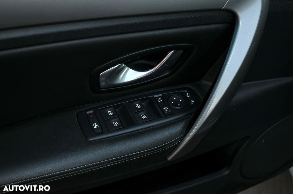 Renault Laguna ENERGY dCi 130 FAP Start & Stop Bose Edition - 15