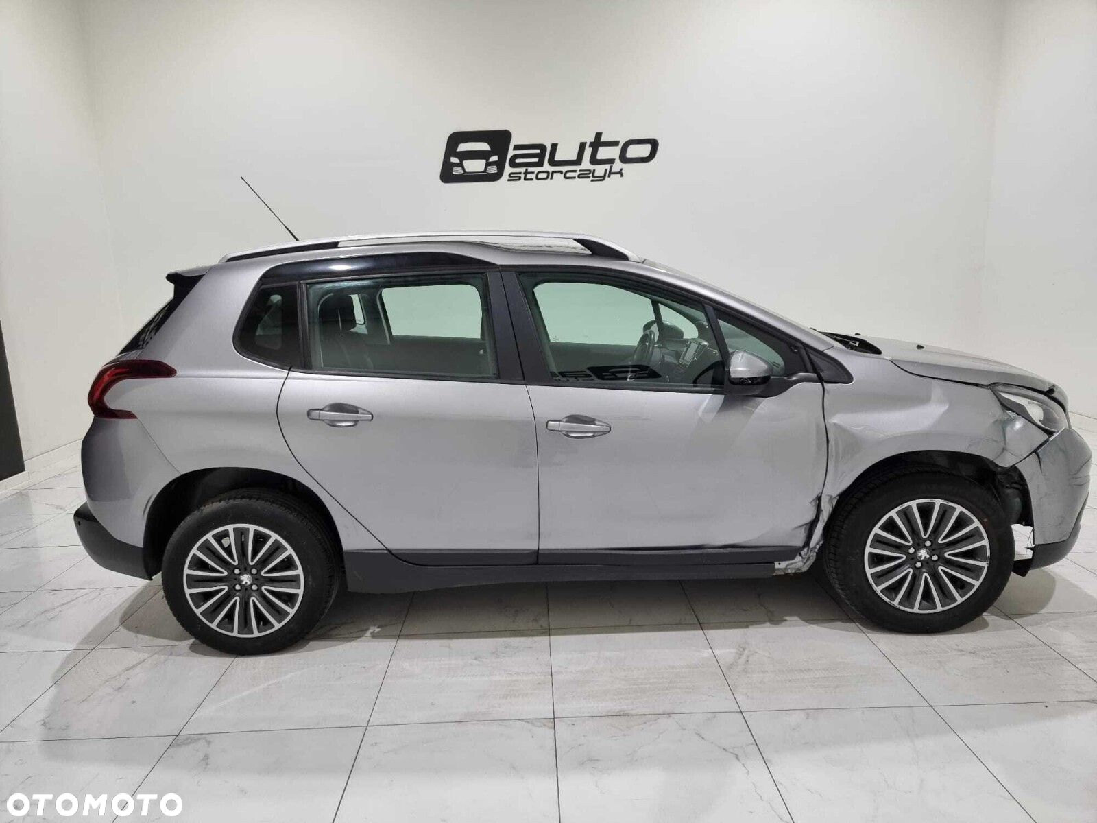 Peugeot 2008 - 9