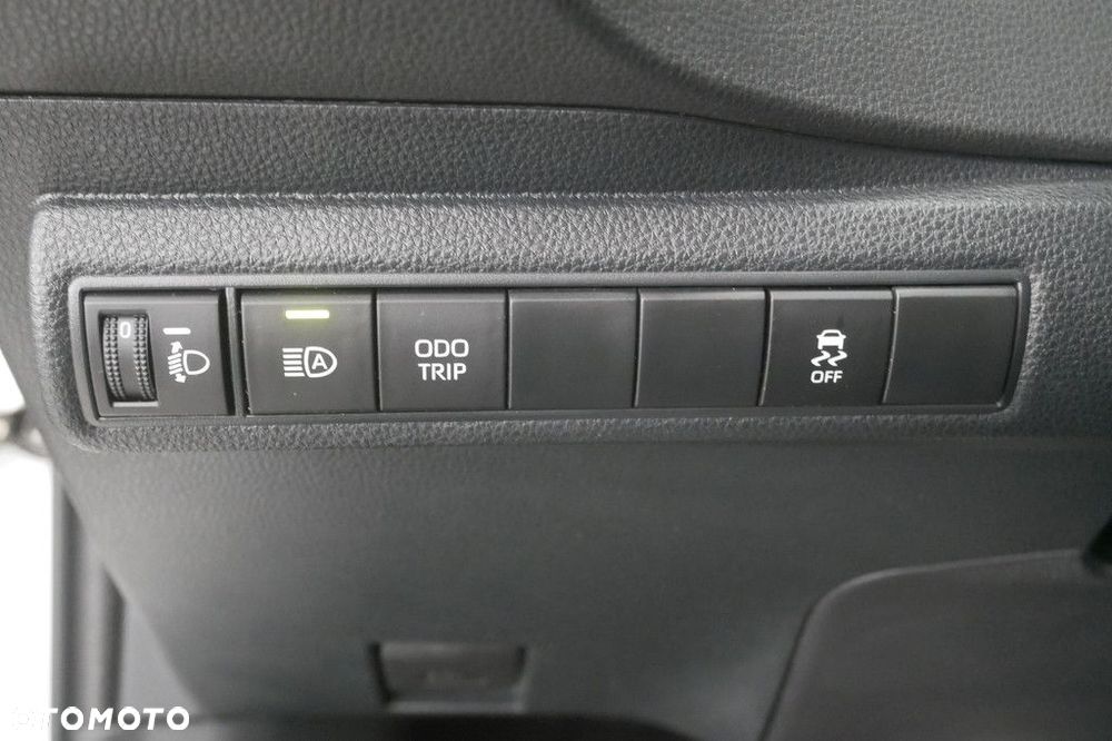 Toyota Corolla - 26