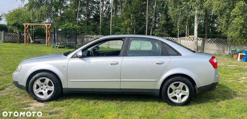 Audi A4 Avant - 6