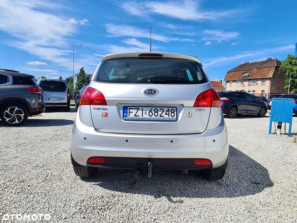 Kia Venga 1.4 CRDi L - 6