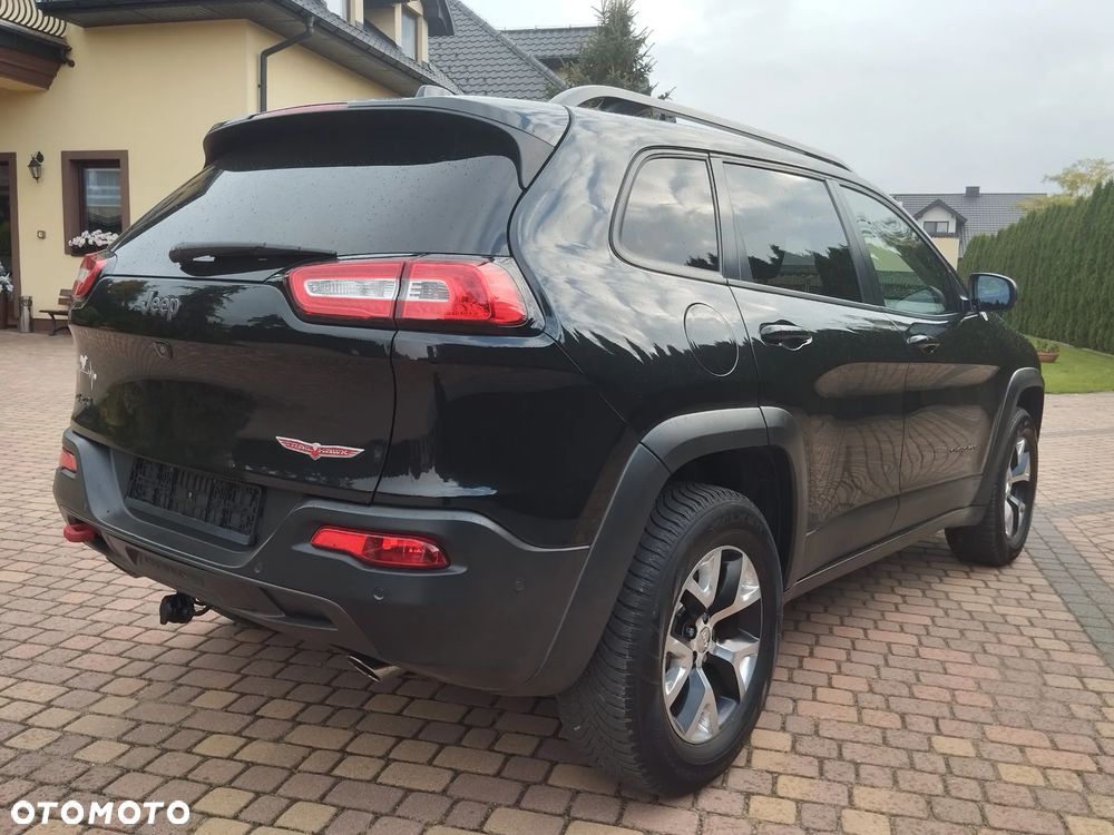 Jeep Cherokee 2014 photo 3