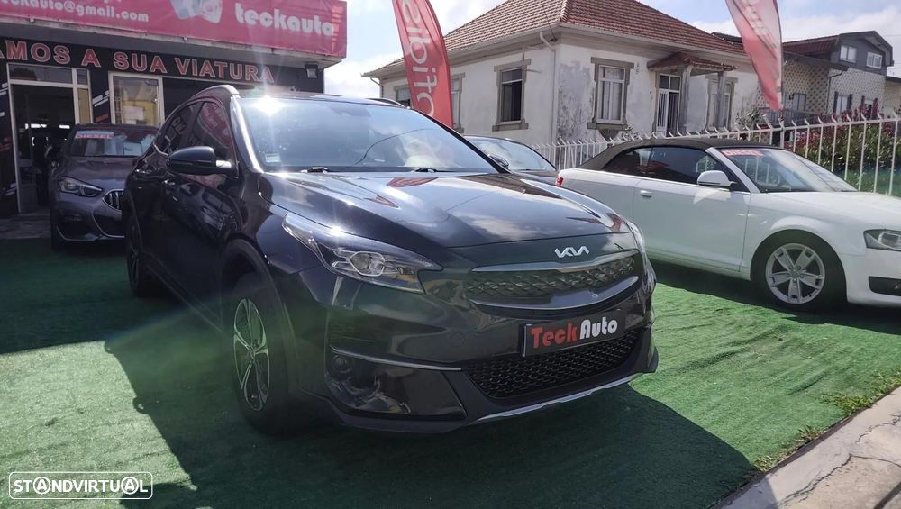 Kia XCeed 1.6 GDi PHEV Drive - 11