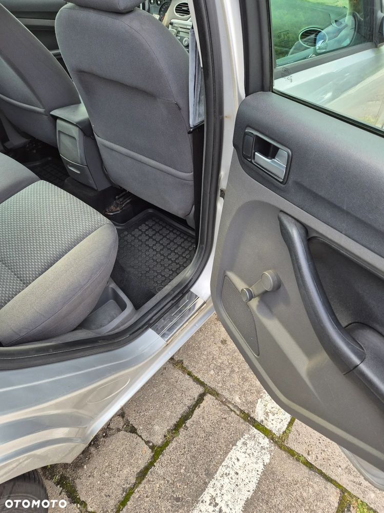 Ford Focus - 10