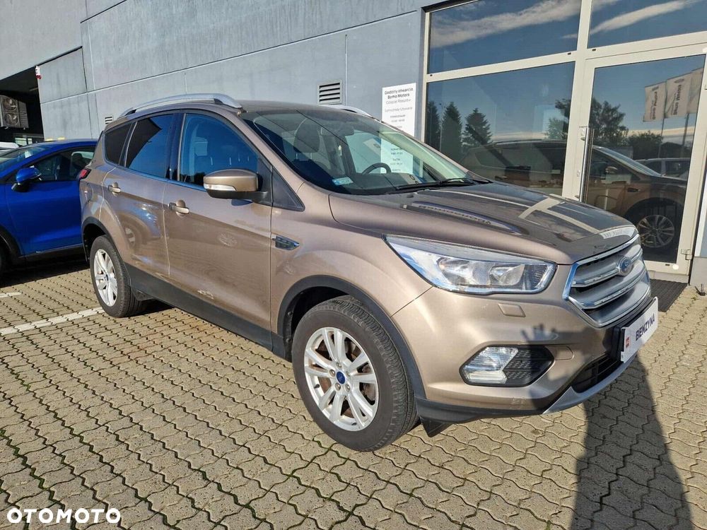 Ford Kuga 1.5 EcoBoost FWD Titanium ASS - 3