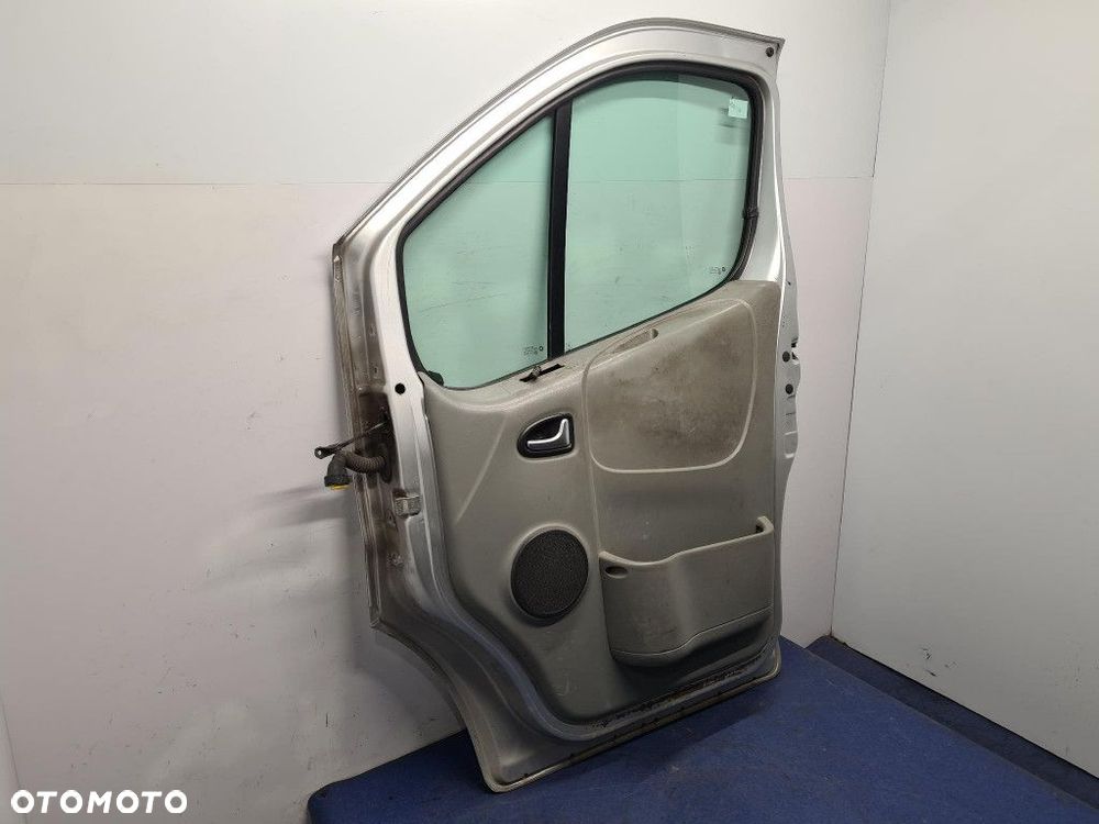 OPEL VIVARO A DRZWI PRZÓD PRAWE - 15