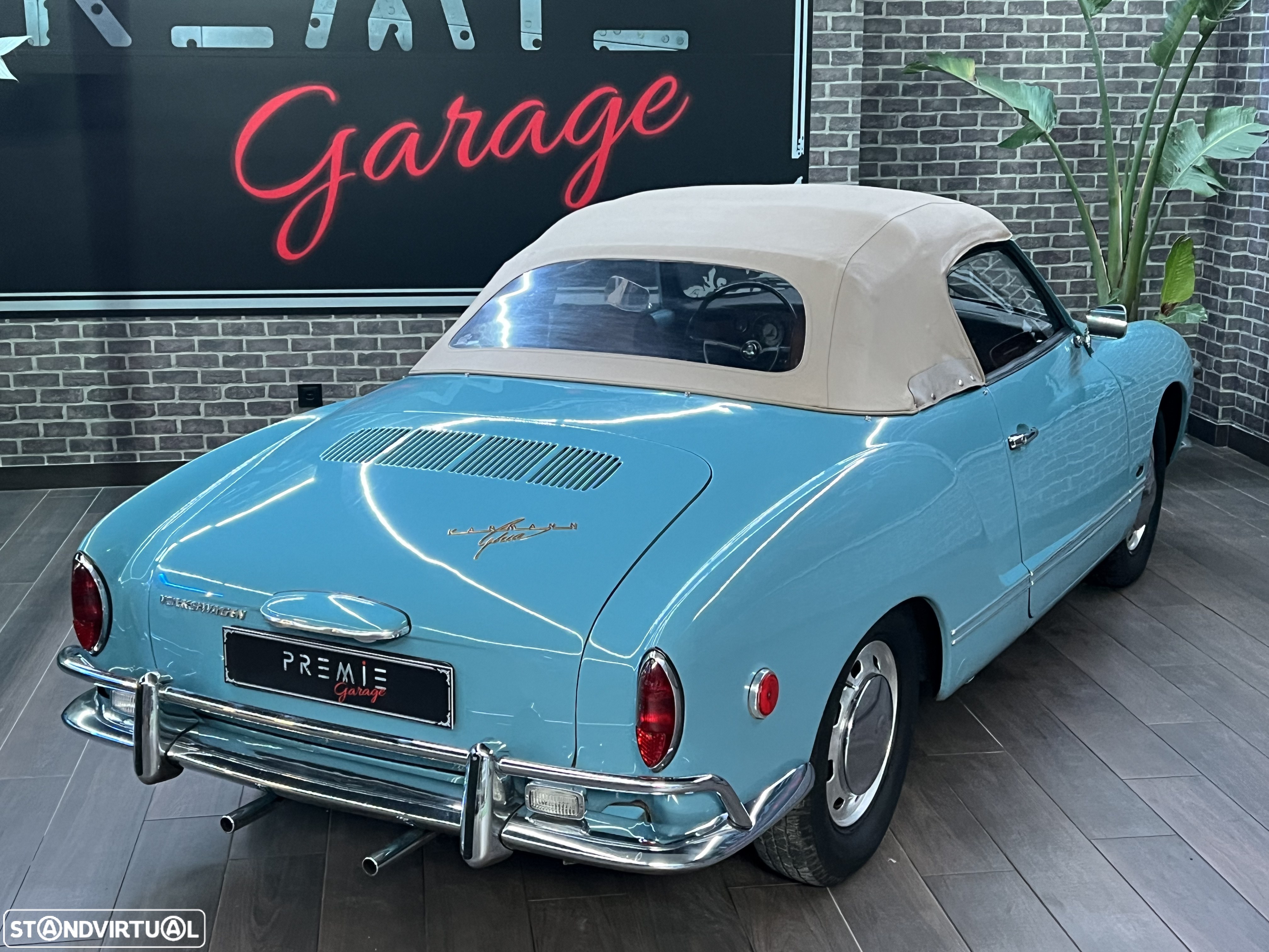 VW Karmann Ghia - 13