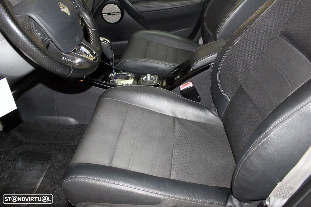 Renault Mégane 1.5 Blue dCi Bose Edition EDC - 20