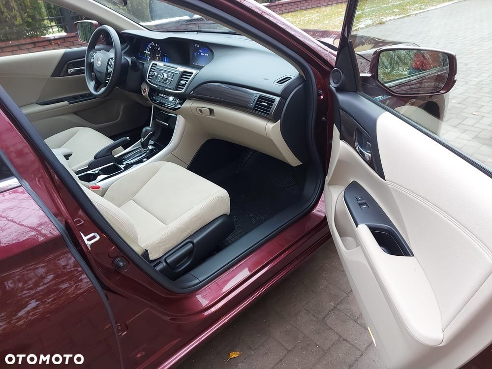 Honda Accord - 11