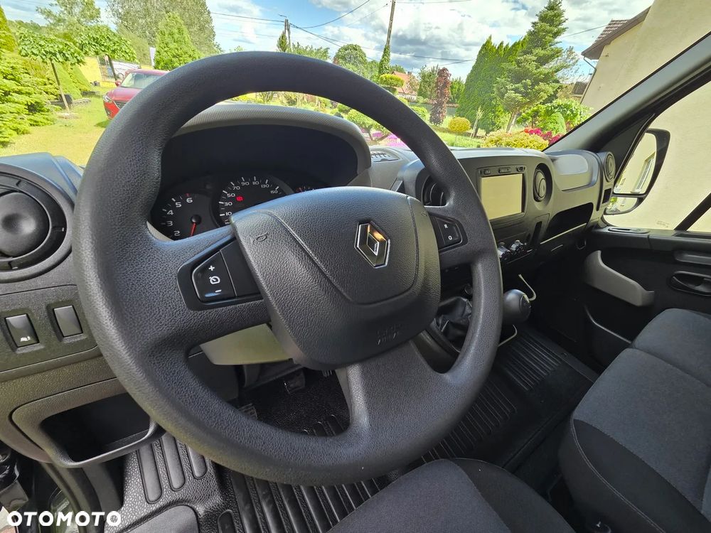 Renault Master - 29
