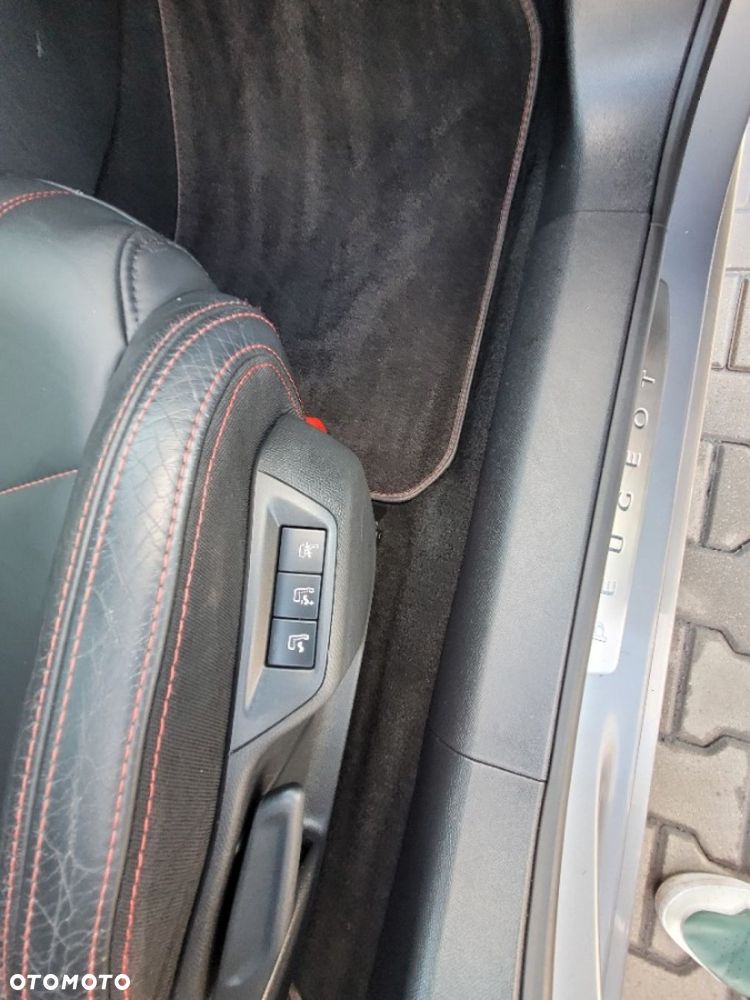 Peugeot 308 BlueHDi 150 Stop & Start GT-Line Edition - 21