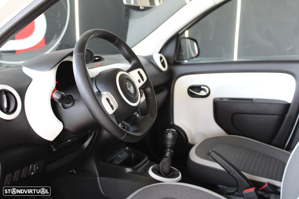 Renault Twingo 1.0 SCe Intens - 18