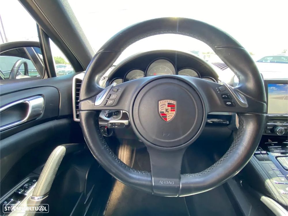 Porsche Cayenne S Hybrid - 49