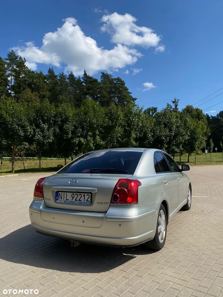 Toyota Avensis 1.8 VVT-i Sol - 6