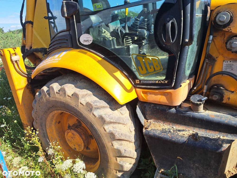 JCB 4Cx 4X4 - 37