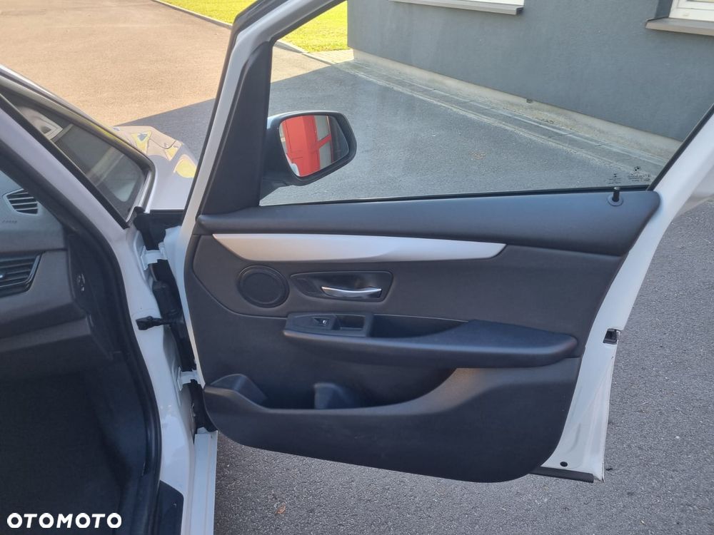 BMW Seria 2 - 24