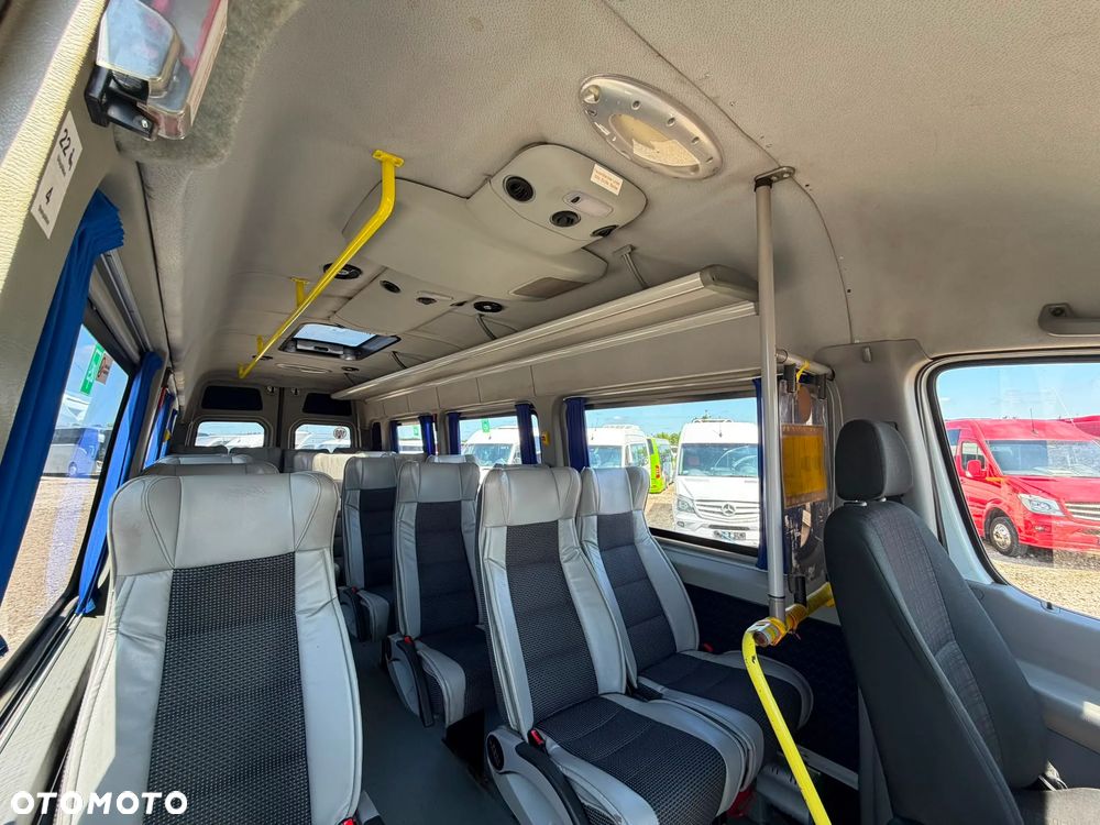 Mercedes-Benz Sprinter 516 - 11