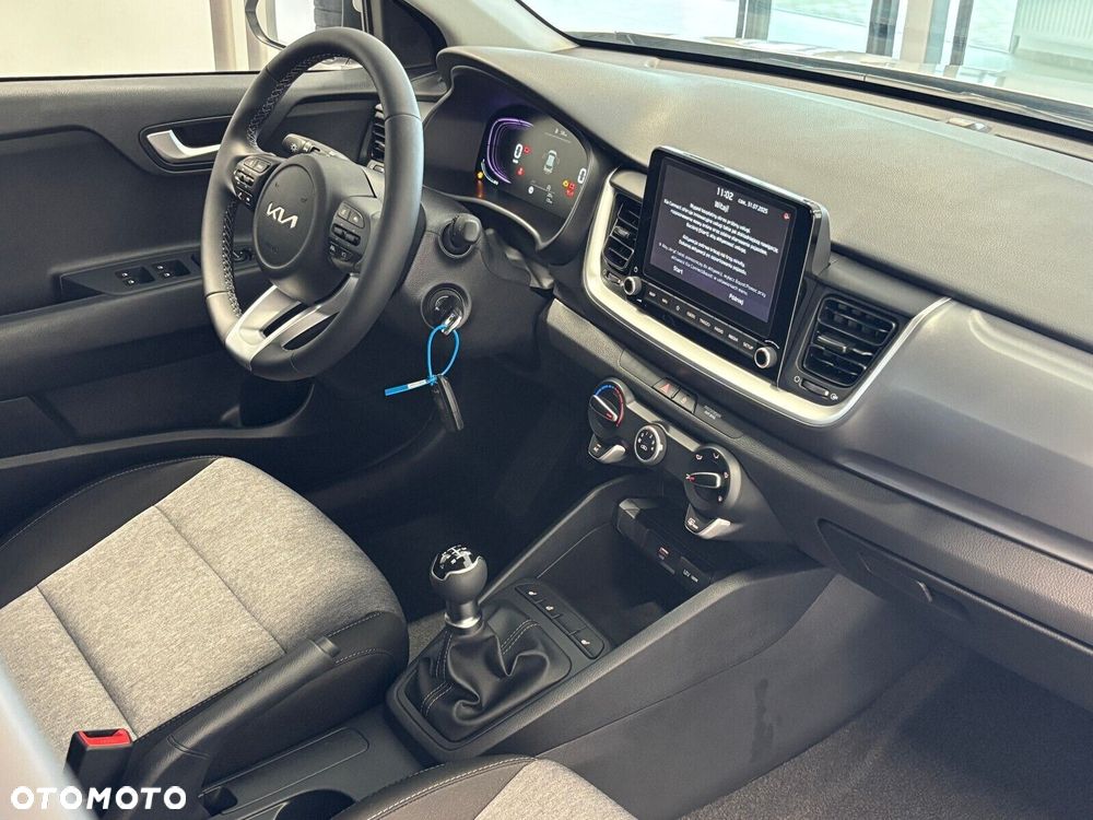Kia Stonic - 12