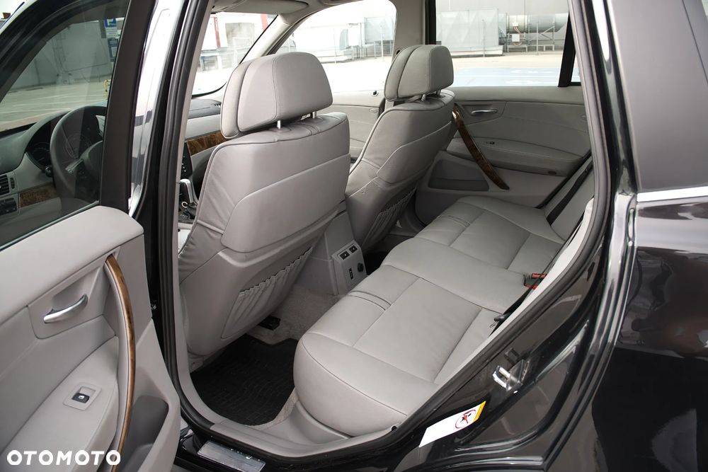 BMW X3 - 11