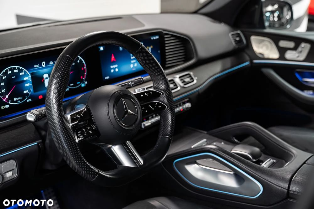 Mercedes-Benz GLE - 24