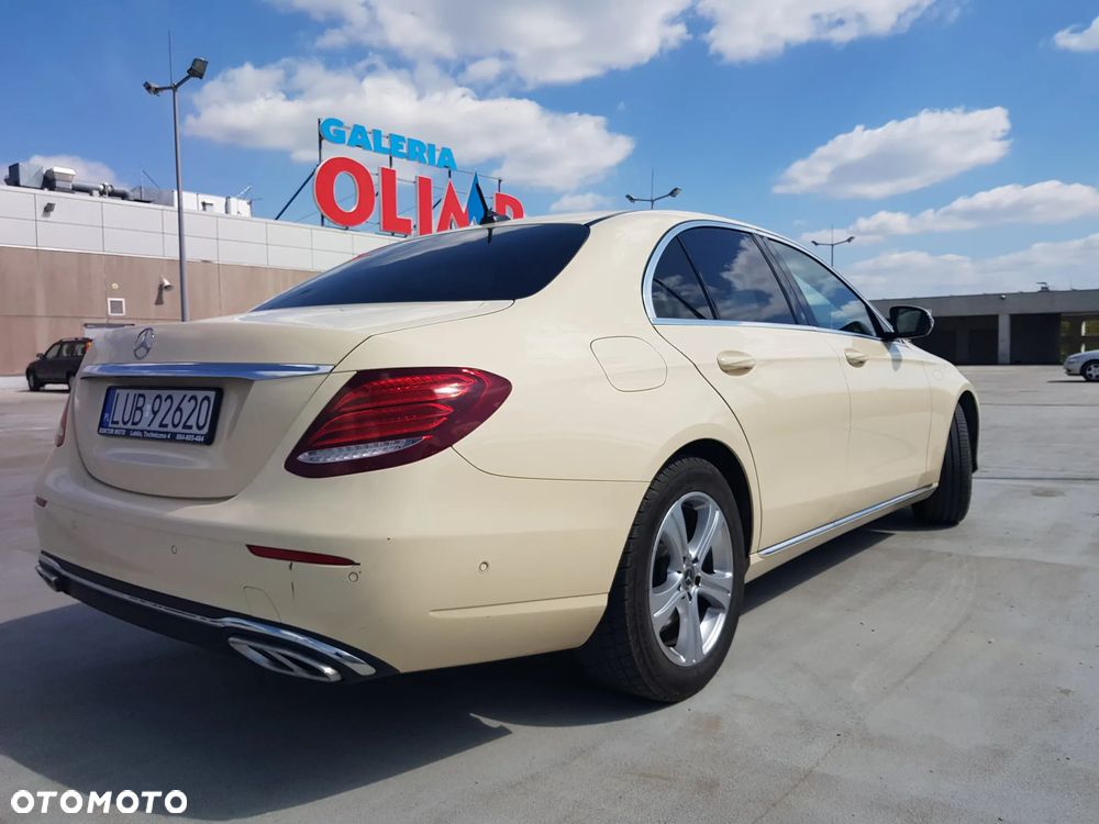 Mercedes-Benz Klasa E 200 d 9G-TRONIC Exclusive - 3