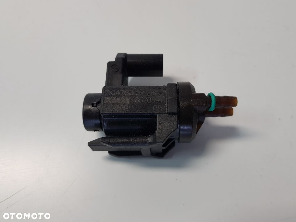 ELEKTROZAWÓR czujnik podciśnienia BMW F20 F30 70478502