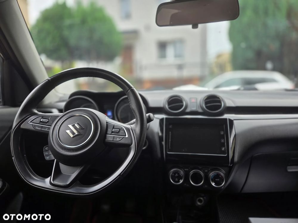 Suzuki Swift 1.0 T SVHS Elegance - 15