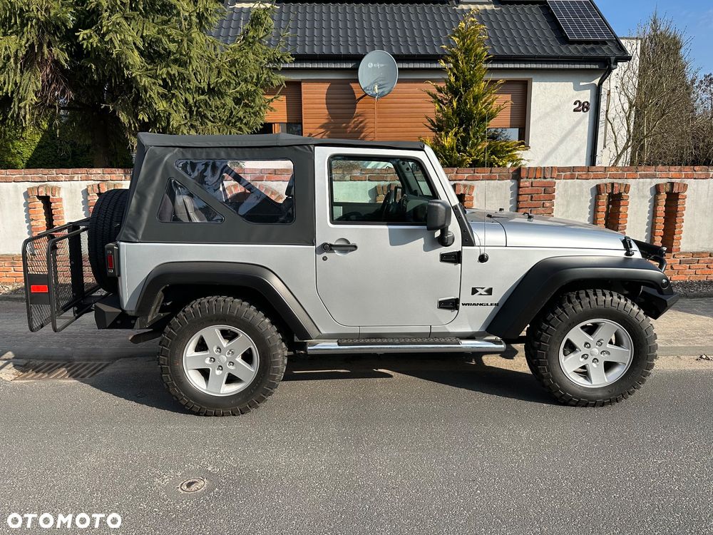 Jeep Wrangler - 4