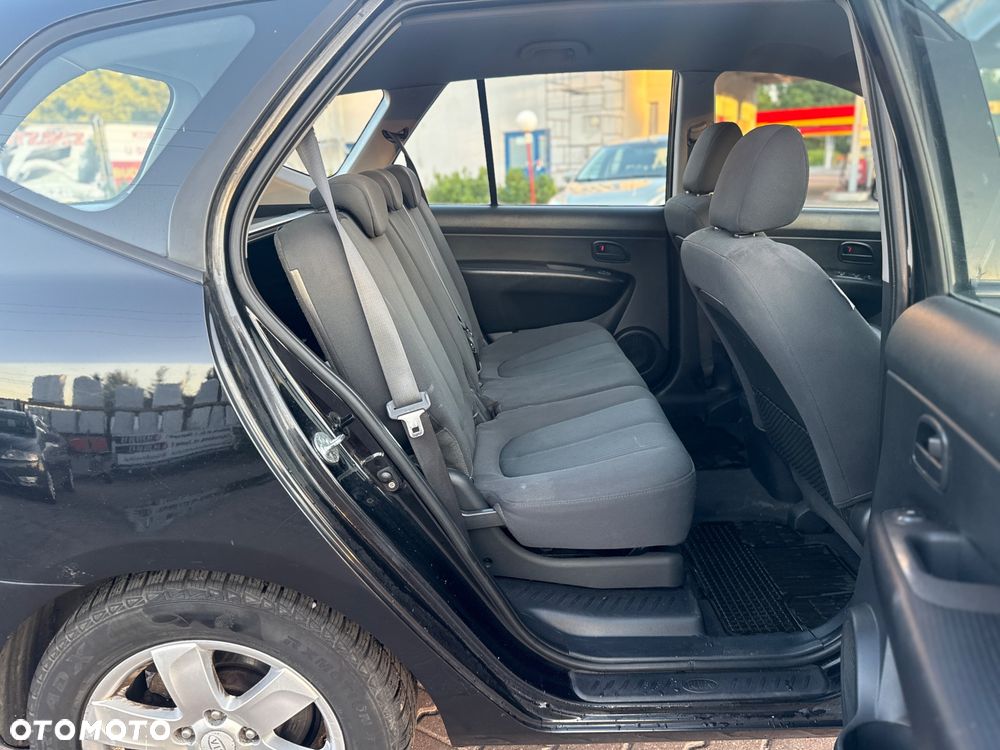 Kia Carens 2.0 CRDi Freedom - 17