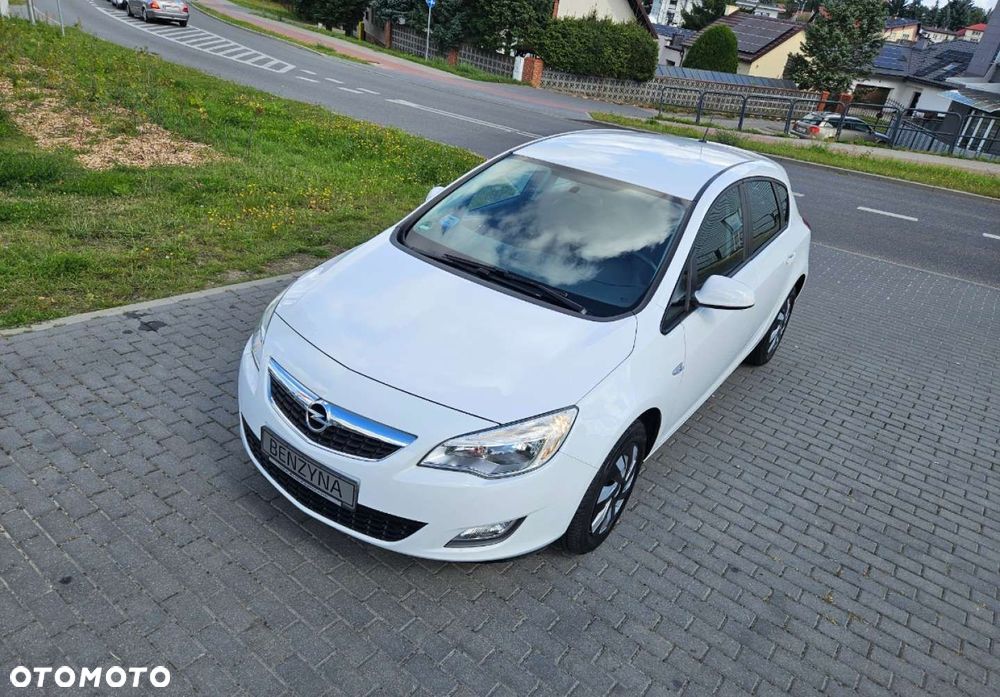 Opel Astra - 29