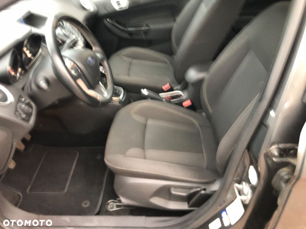 Ford Fiesta 1.0 EcoBoost S&S TITANIUM - 7