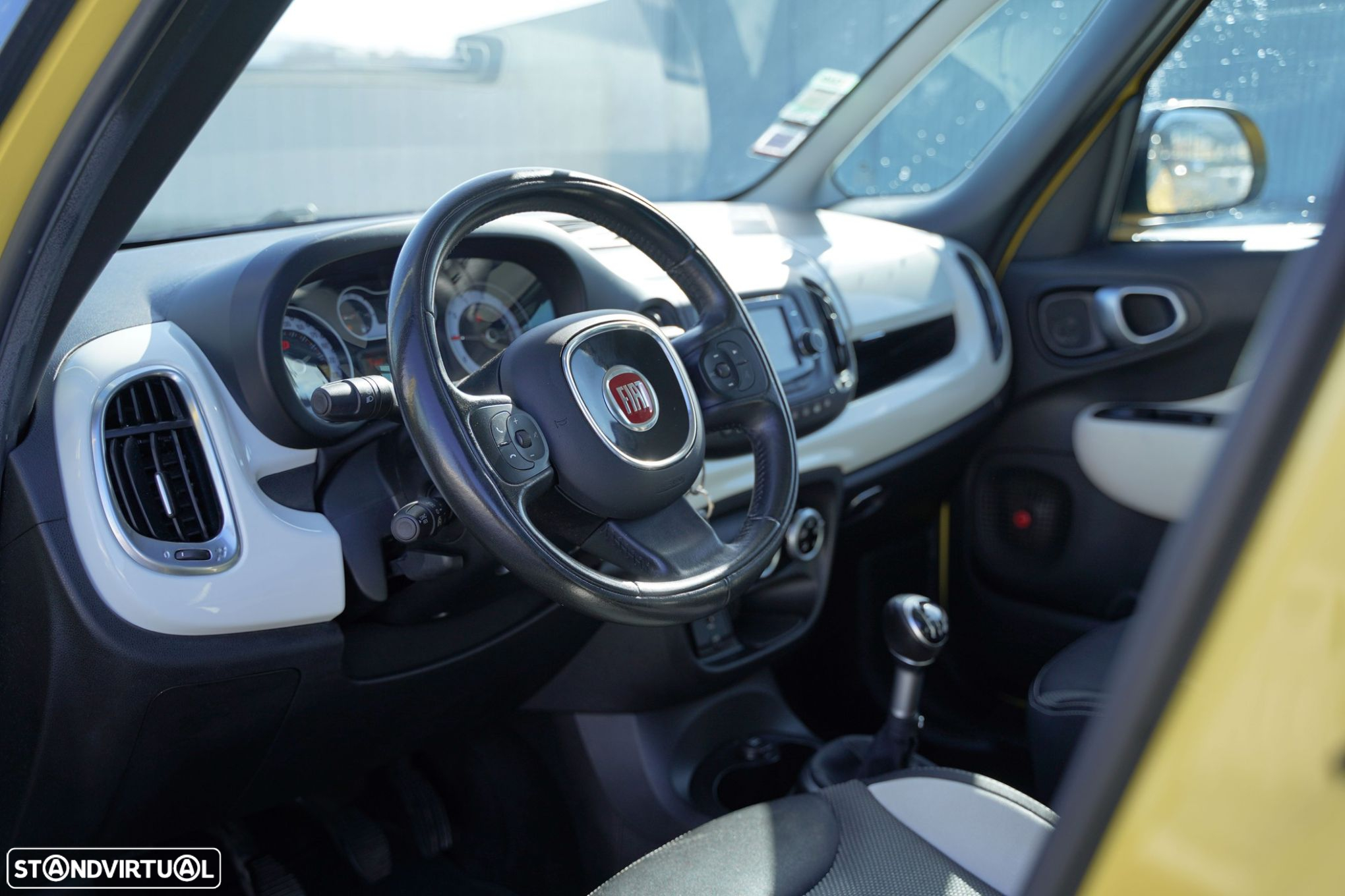 Fiat 500L 1.3 MJ Trekking S&S - 17