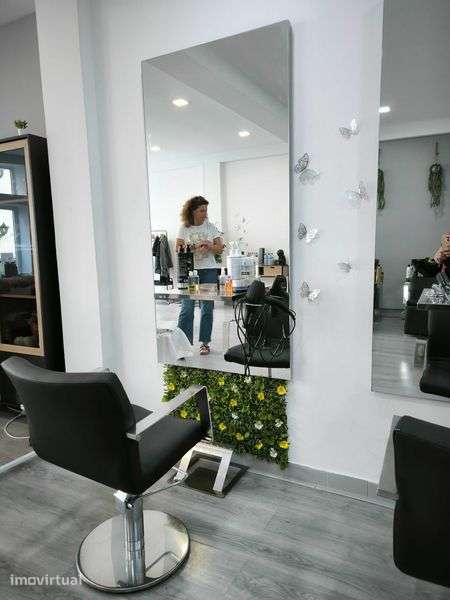 Trespasse Cabeleireiro *Urgente* - Grande imagem: 4/7