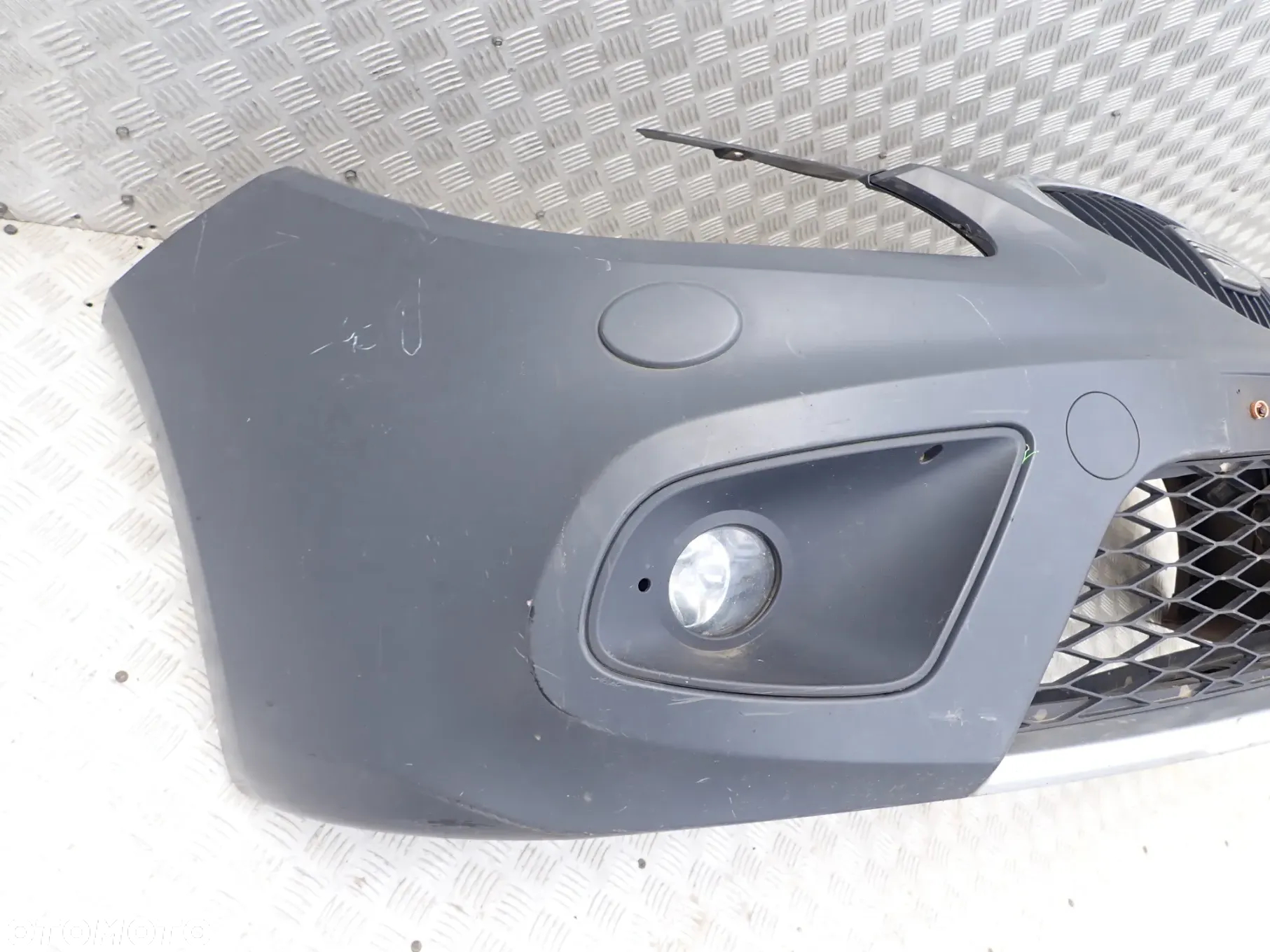 ZDERZAK PRZEDNI SEAT ALTEA FREETRACK XENON  5P8807221 - 2