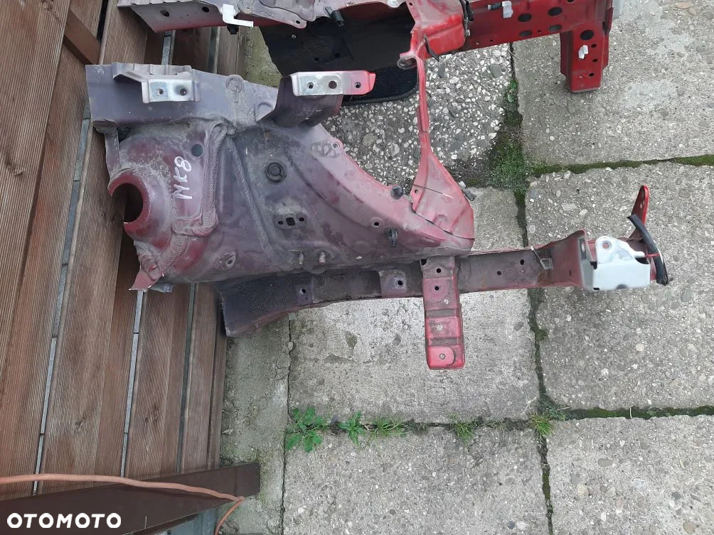 PODŁUŻNICA LEWA SUZUKI SWIFT MK8 2017- - 2