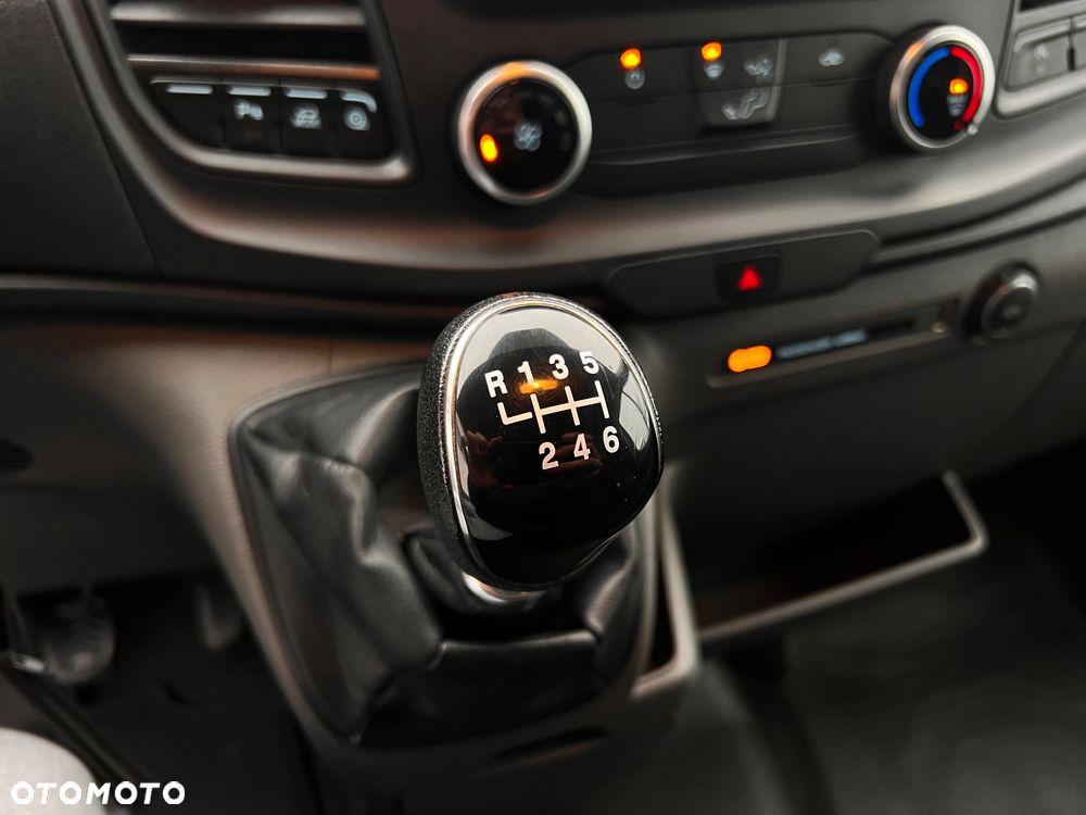 Ford Transit L2H2 LIFT - 32