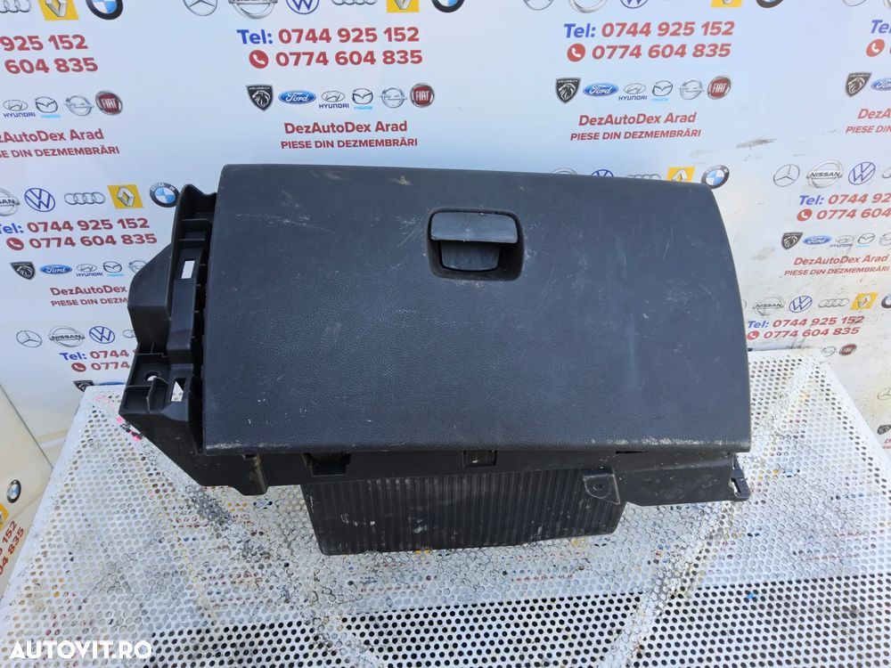 Usa torpedou Renault Trafic 2014-2020 Opel Vivaro Nissan nv300 cod 681081578r - 4