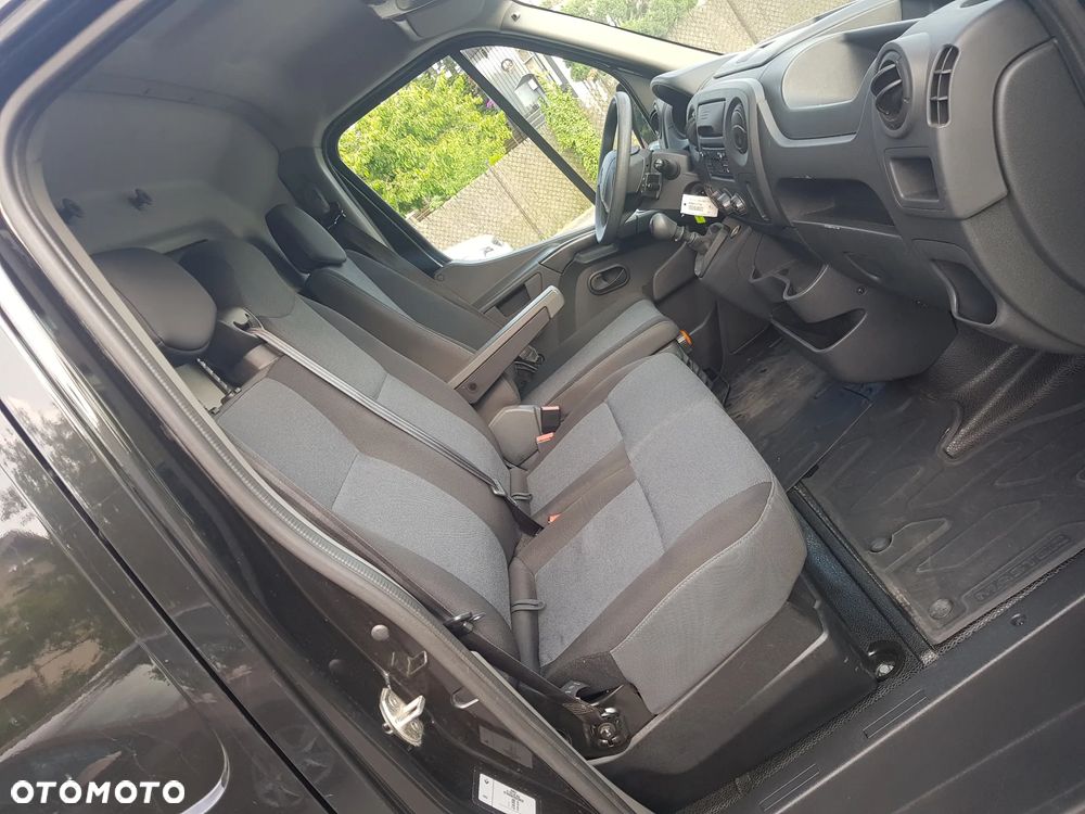 Renault 2.3dCi L2H2 3.5t Pack Clim 4d - 15