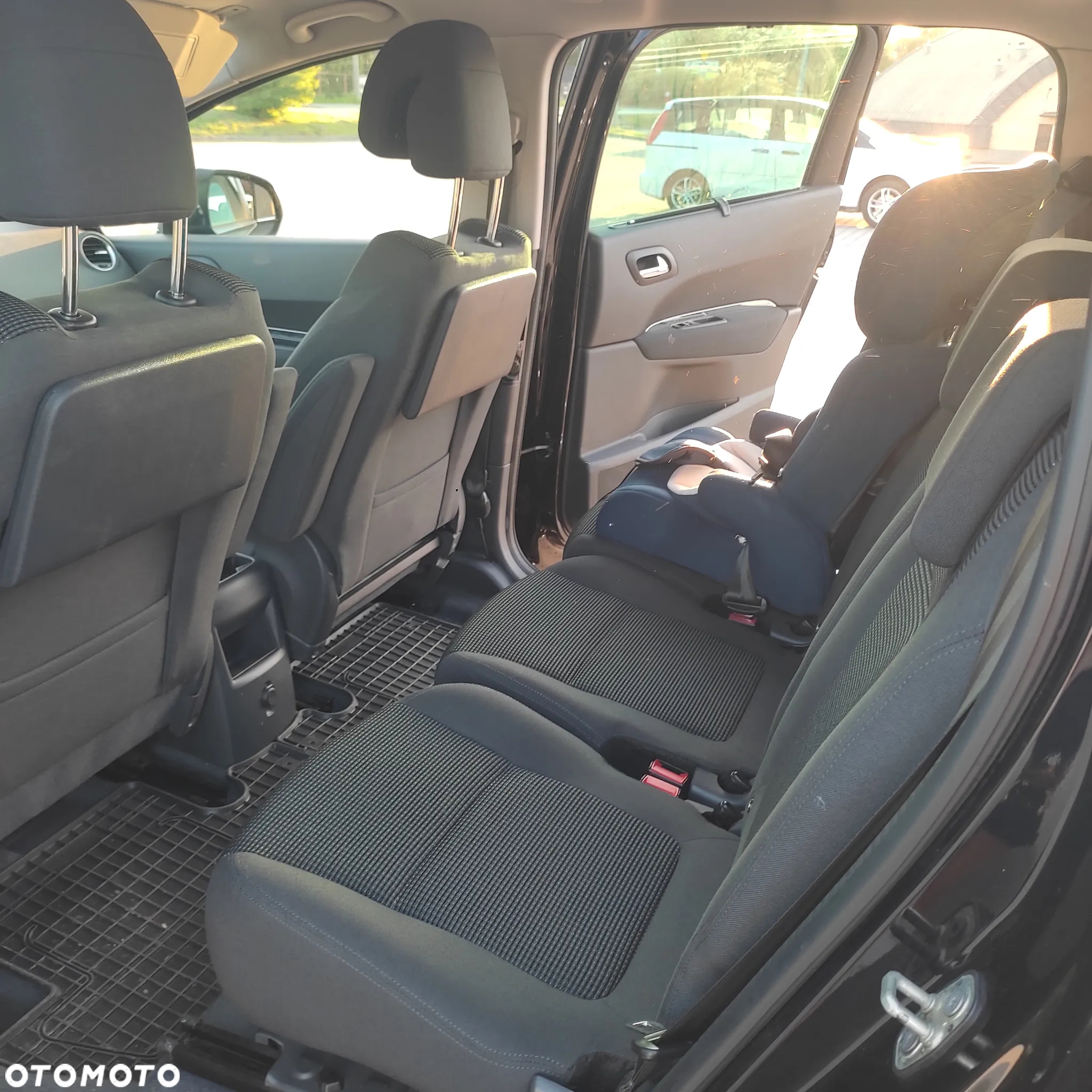 Peugeot 5008 1.6 BlueHDi Style 7os - 5