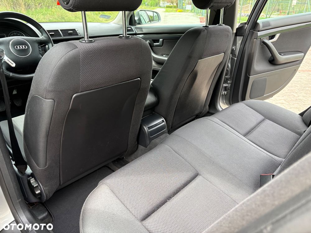 Audi A4 Limousine - 20