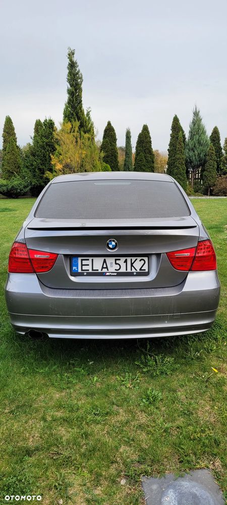 BMW Seria 3 2008 photo 3