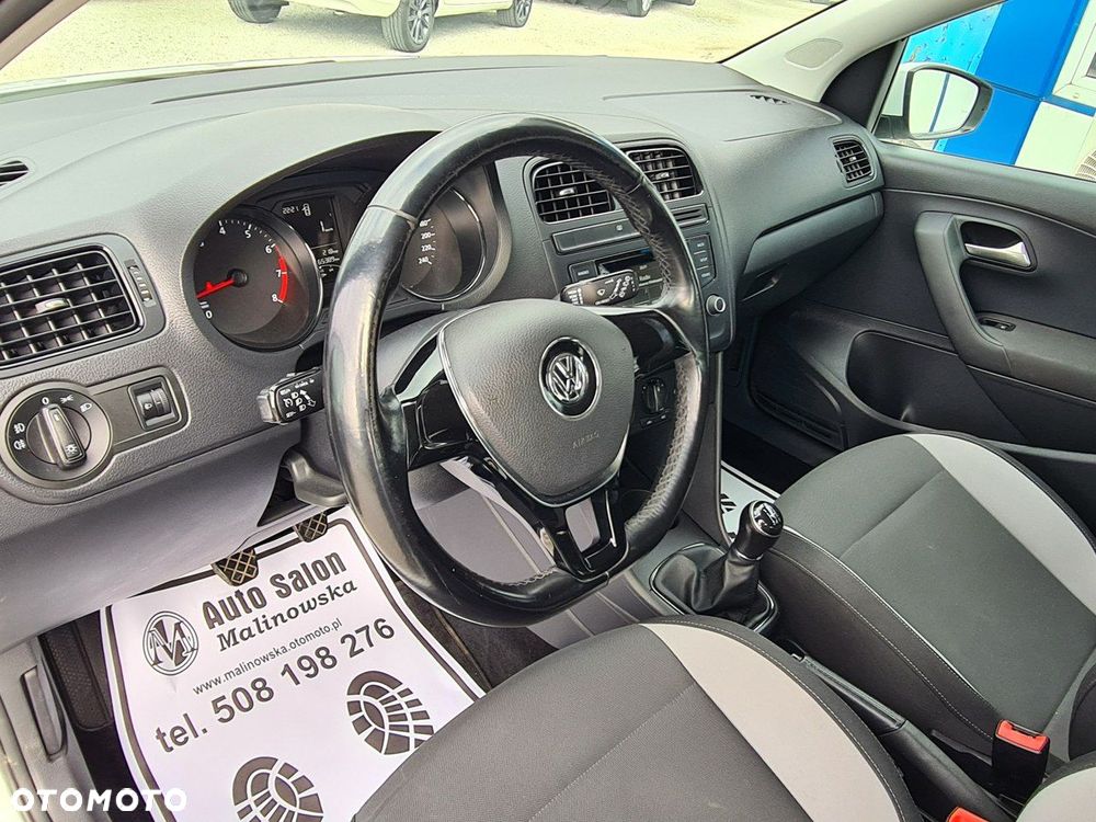 Volkswagen Polo 1.0 Comfortline - 16