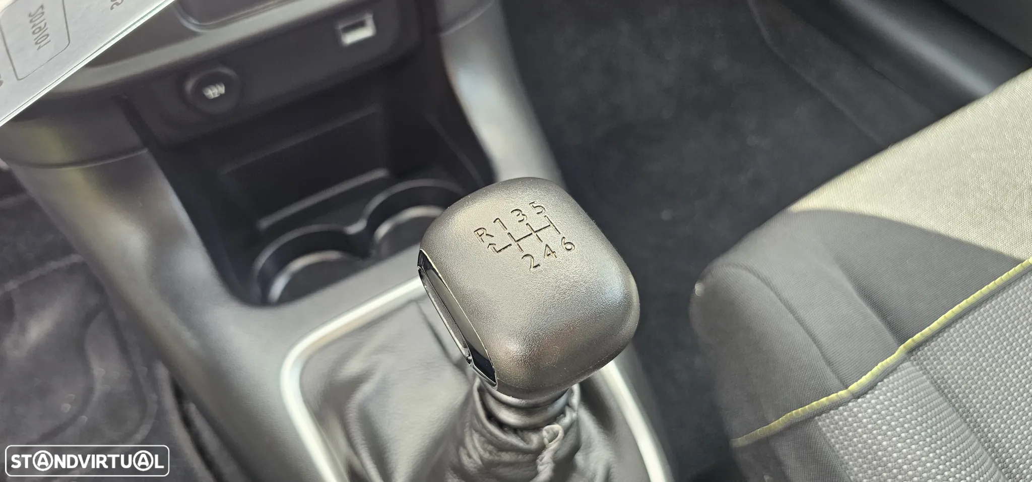 Citroën C3 1.5 BlueHDi Shine - 17