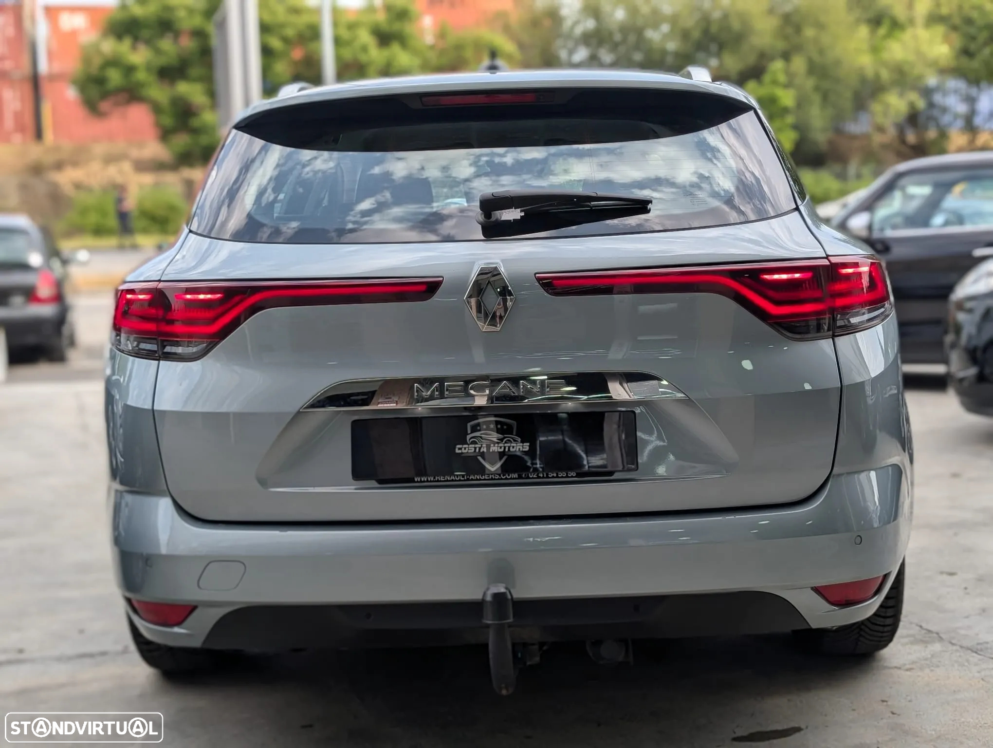 Renault Mégane Sport Tourer 1.6 E-Tech Plug-In Limited - 4