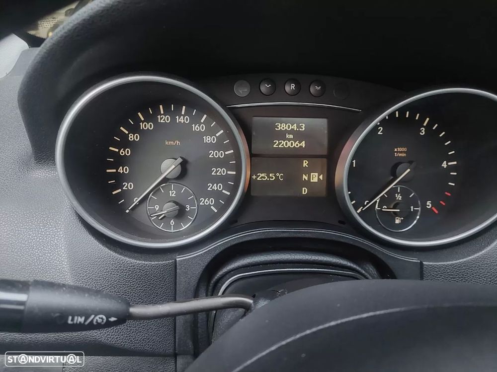 Mercedes-Benz ML 350 CDI BlueEfficiency - 18