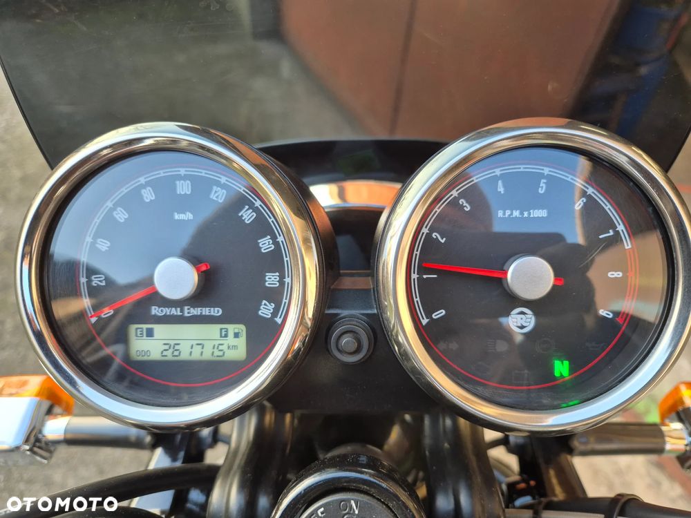 Royal Enfield Interceptor - 22