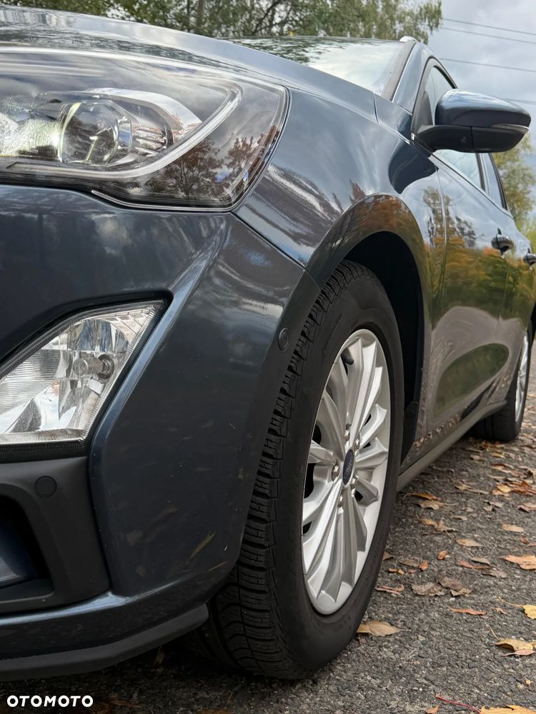 Ford Focus - 4